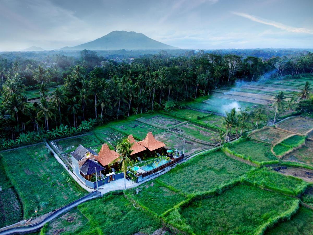 One Bedroom Grand Javanese Joglo Ubud 1 エクステリア 写真